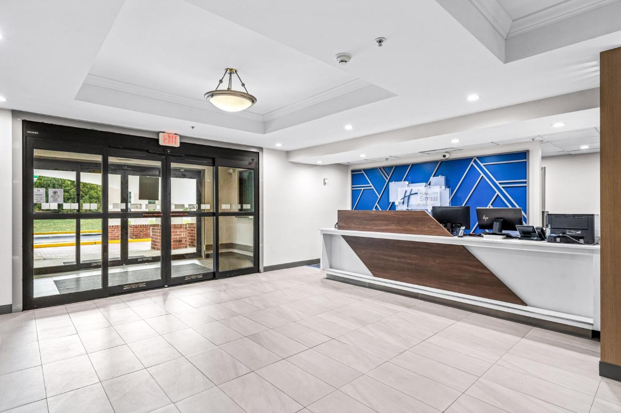 Holiday Inn Express & Suites Carneys Point - Pennsville By Ihg Exterior photo