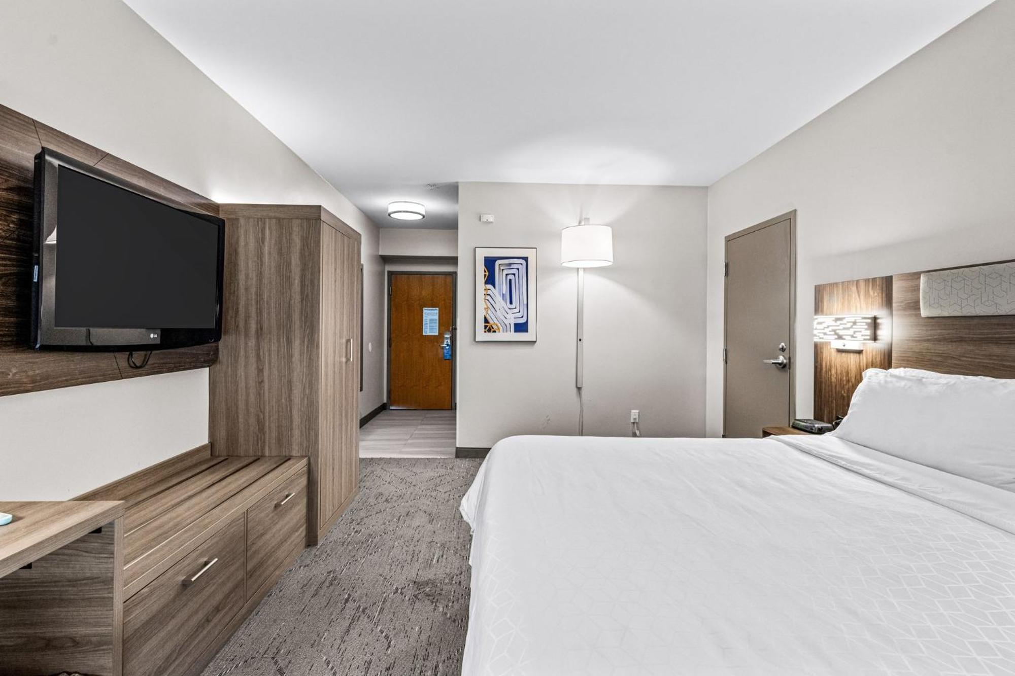 Holiday Inn Express & Suites Carneys Point - Pennsville By Ihg Exterior photo