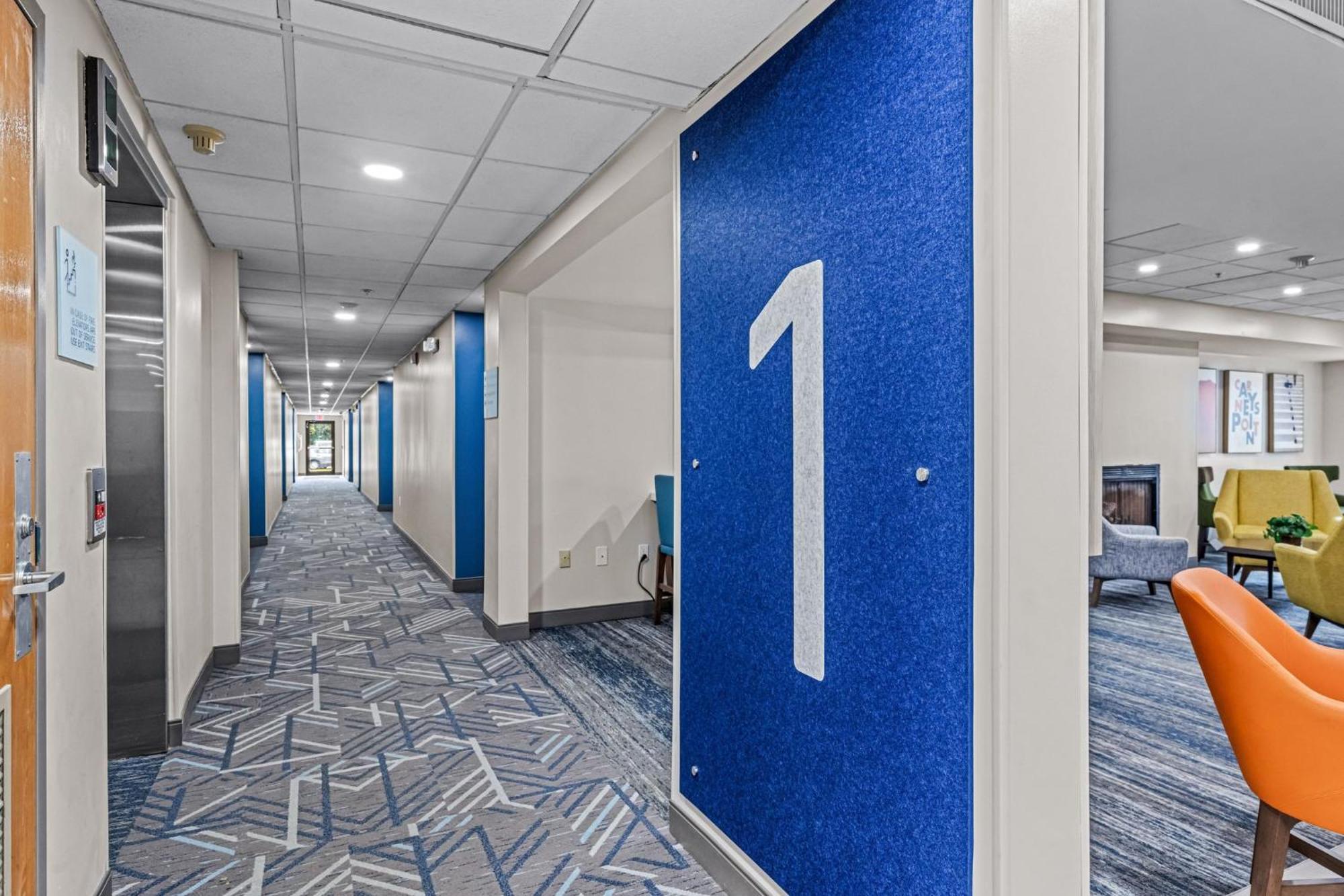 Holiday Inn Express & Suites Carneys Point - Pennsville By Ihg Exterior photo