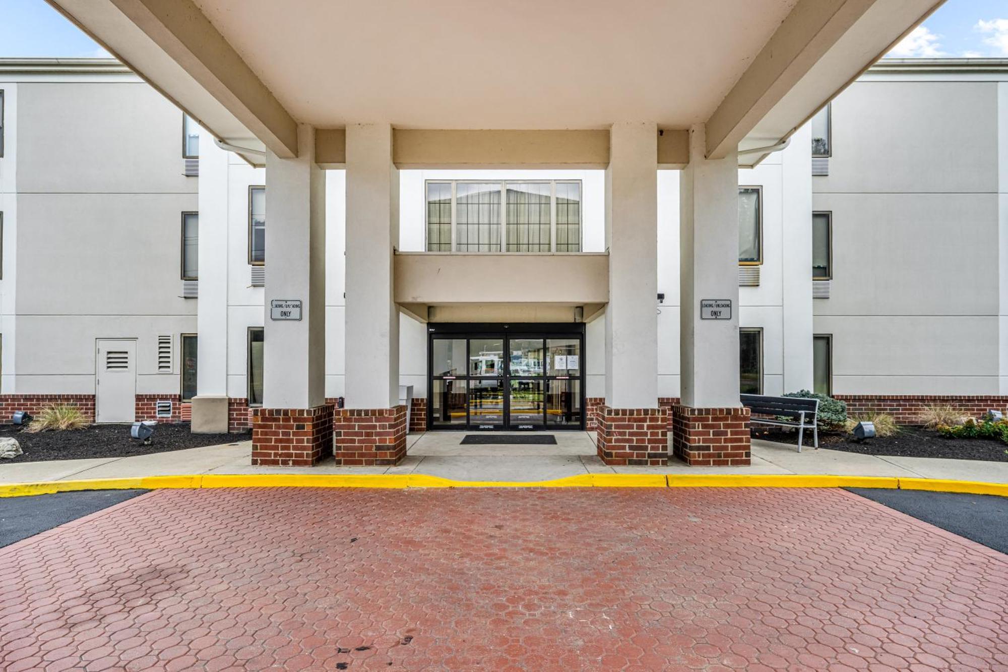 Holiday Inn Express & Suites Carneys Point - Pennsville By Ihg Exterior photo
